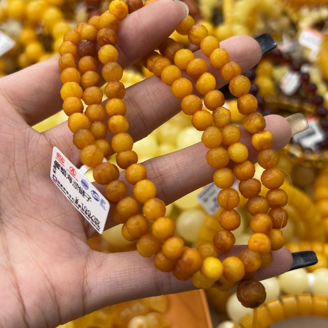 琥珀珠宝奇石未镶嵌