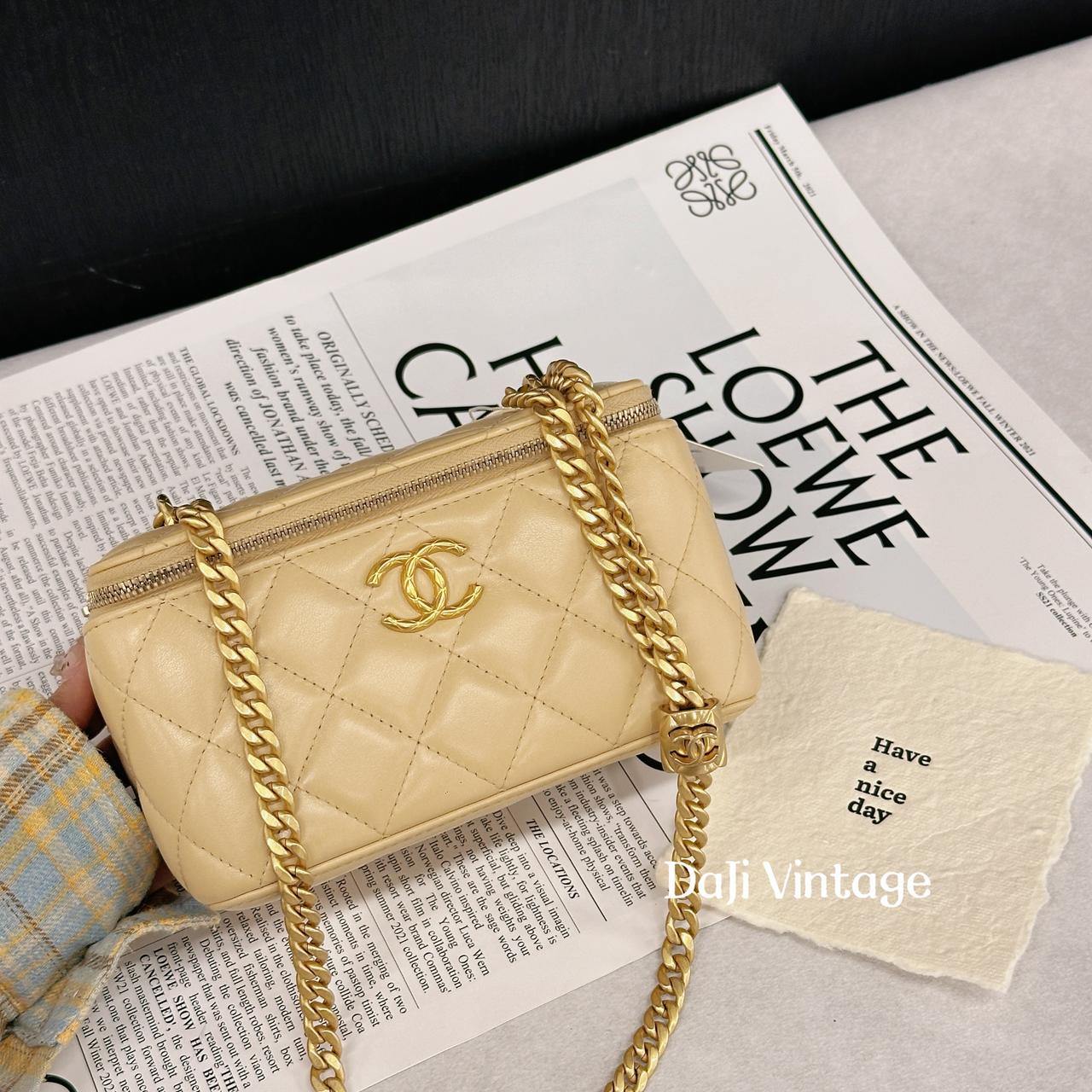 大吉中古/Chanel香奈儿小鸡黄金柱长盒子斜挎包25年票
