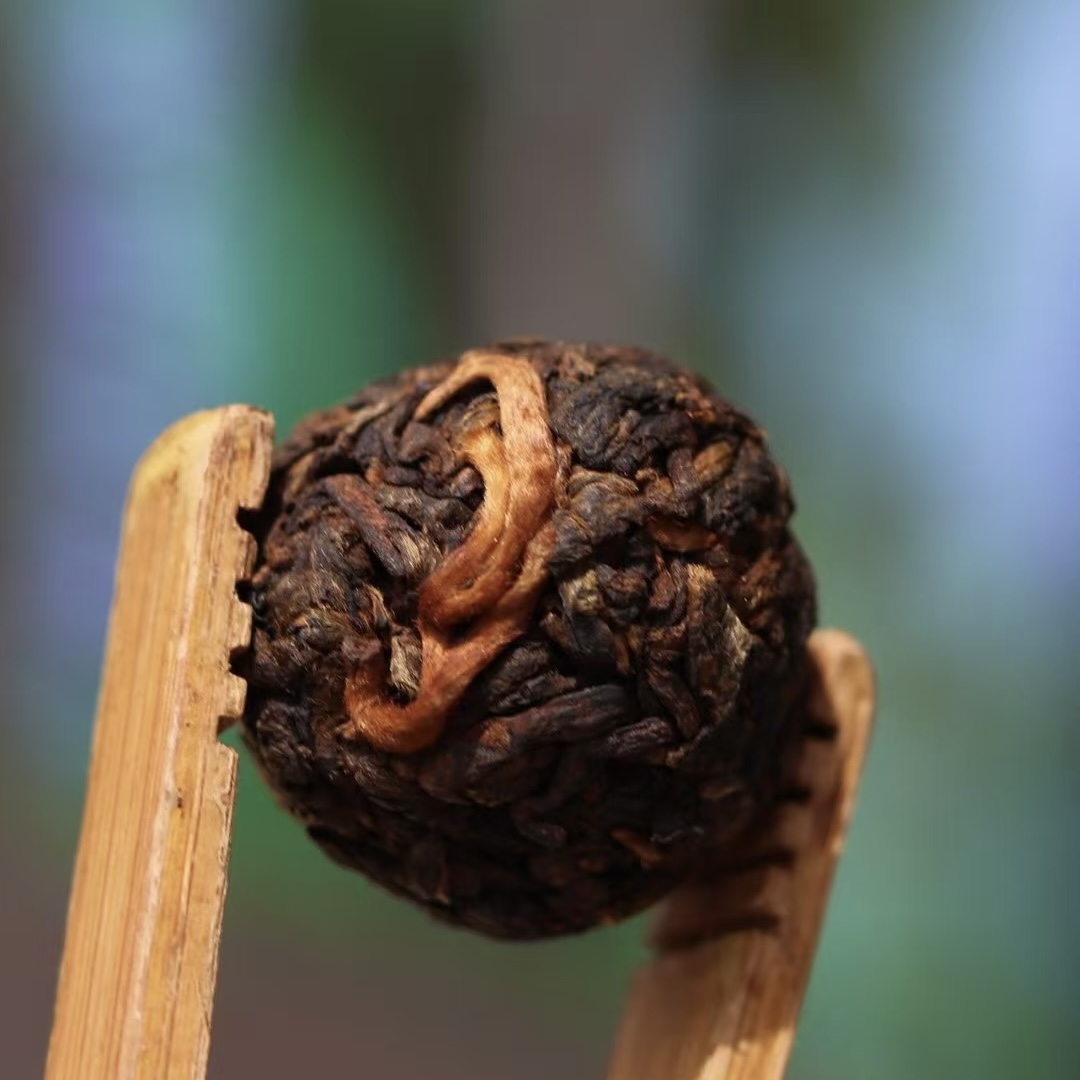 【暖暖的茶】冰岛普洱茶熟茶龙珠2010年原料 8克*1颗 熟普冰岛龙珠