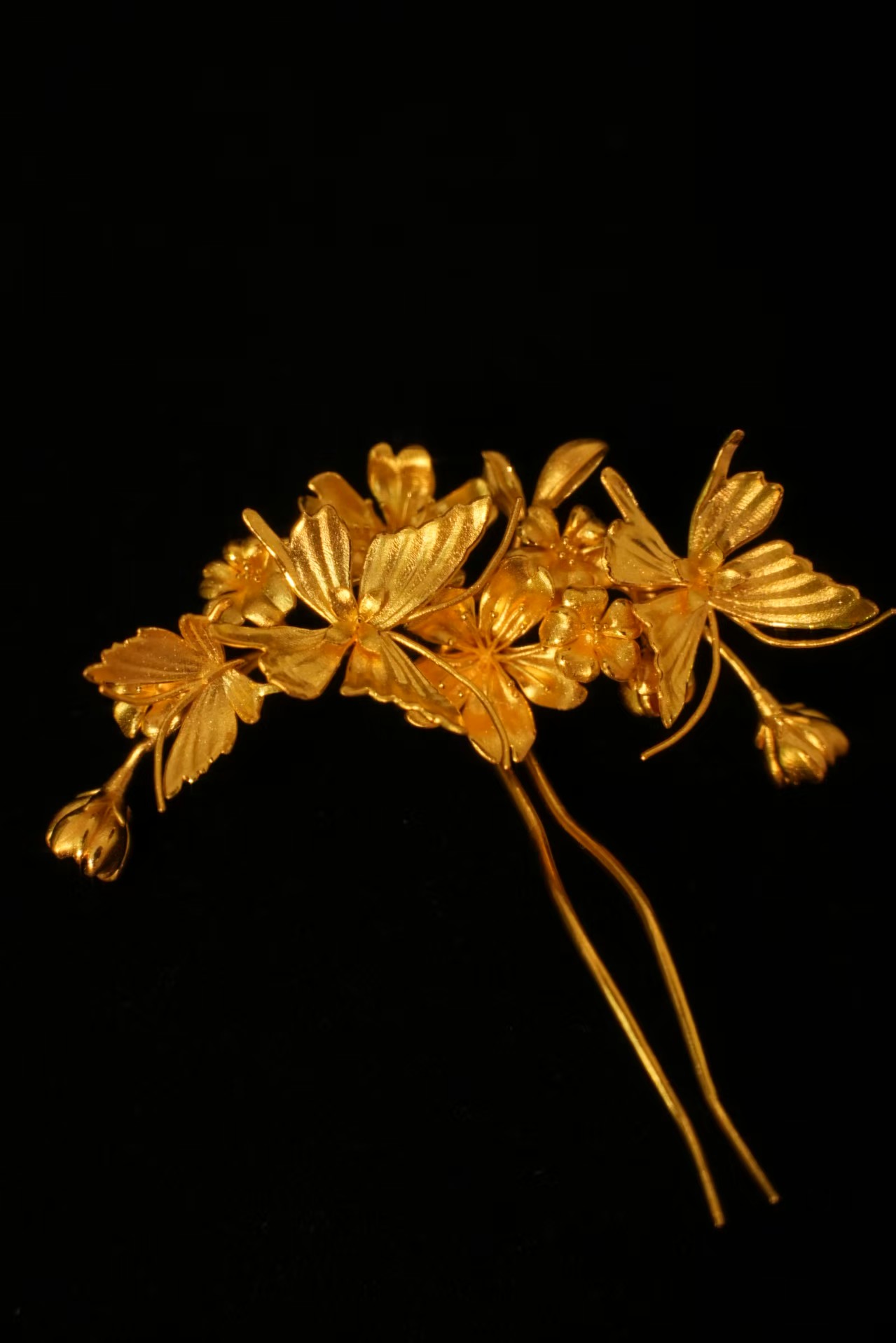 鳳喆錾刻镂空花丝工艺设计师款蝴蝶国风婚嫁五金边钗足金999