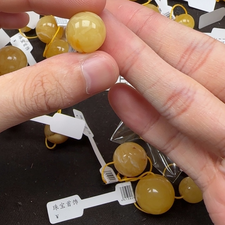 蜜蜡未镶嵌珠宝奇石天然71