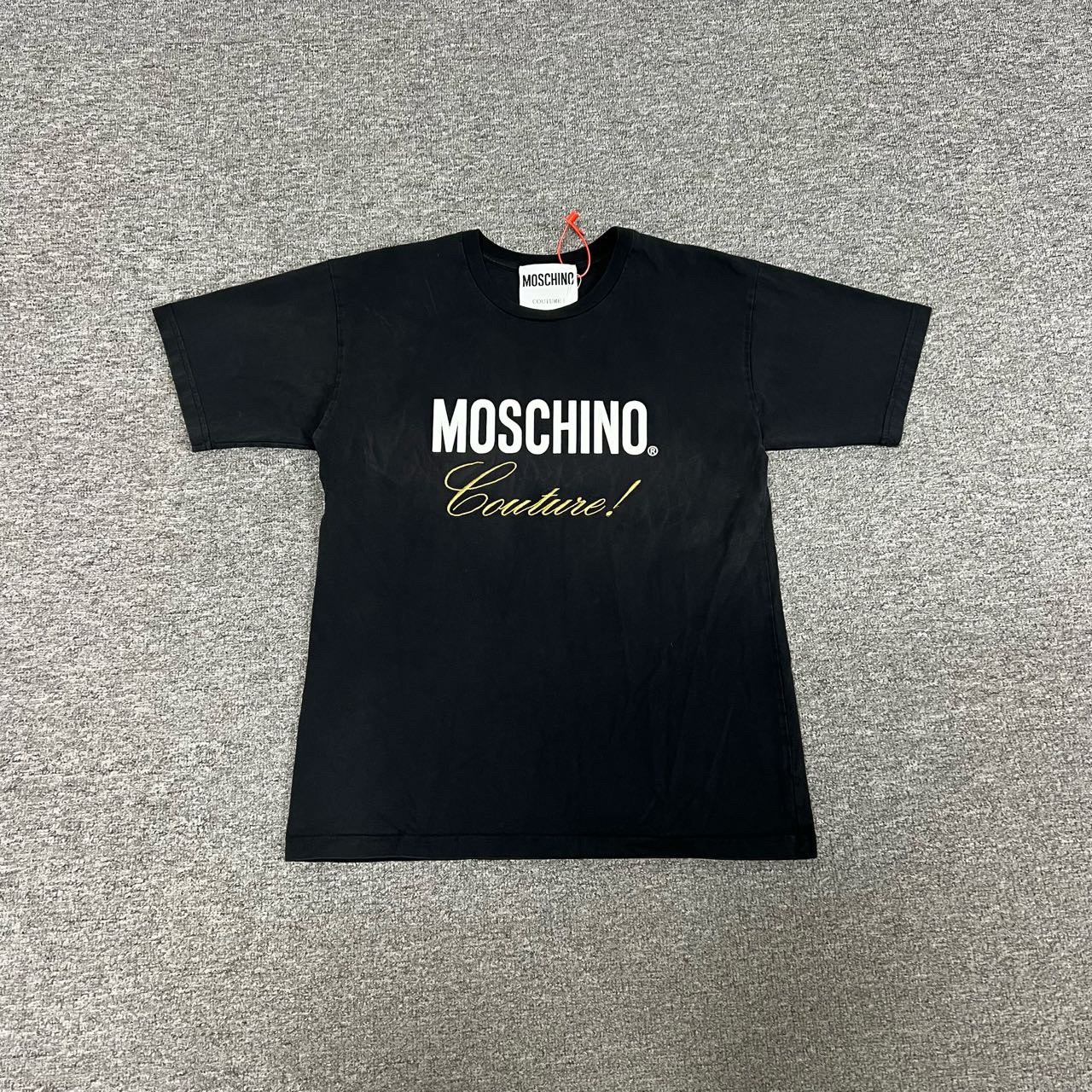99新 Moschino/莫斯奇诺 黑色 胸口logo 短袖 xxs码