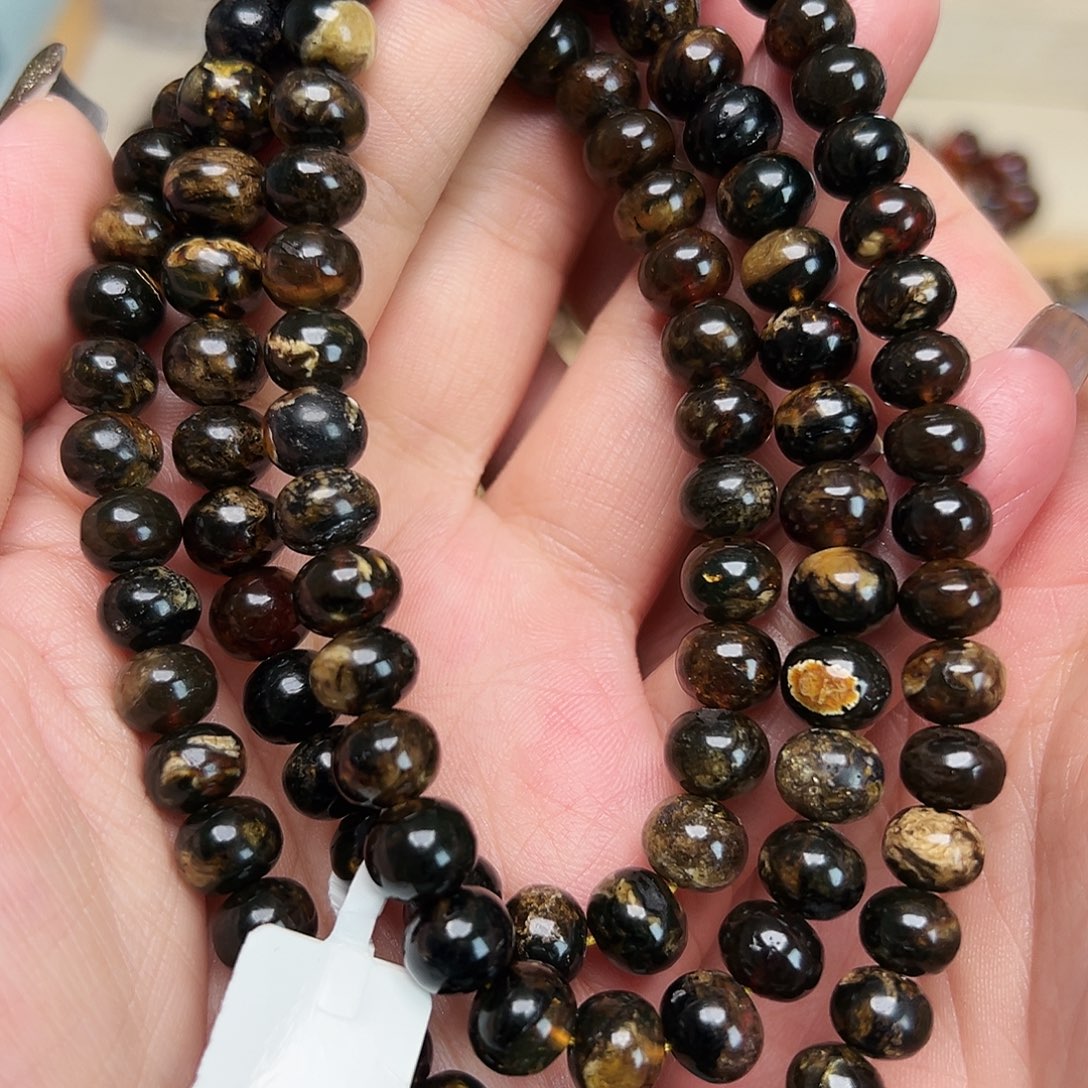 琥珀未镶嵌裸石抚顺琥珀20607八