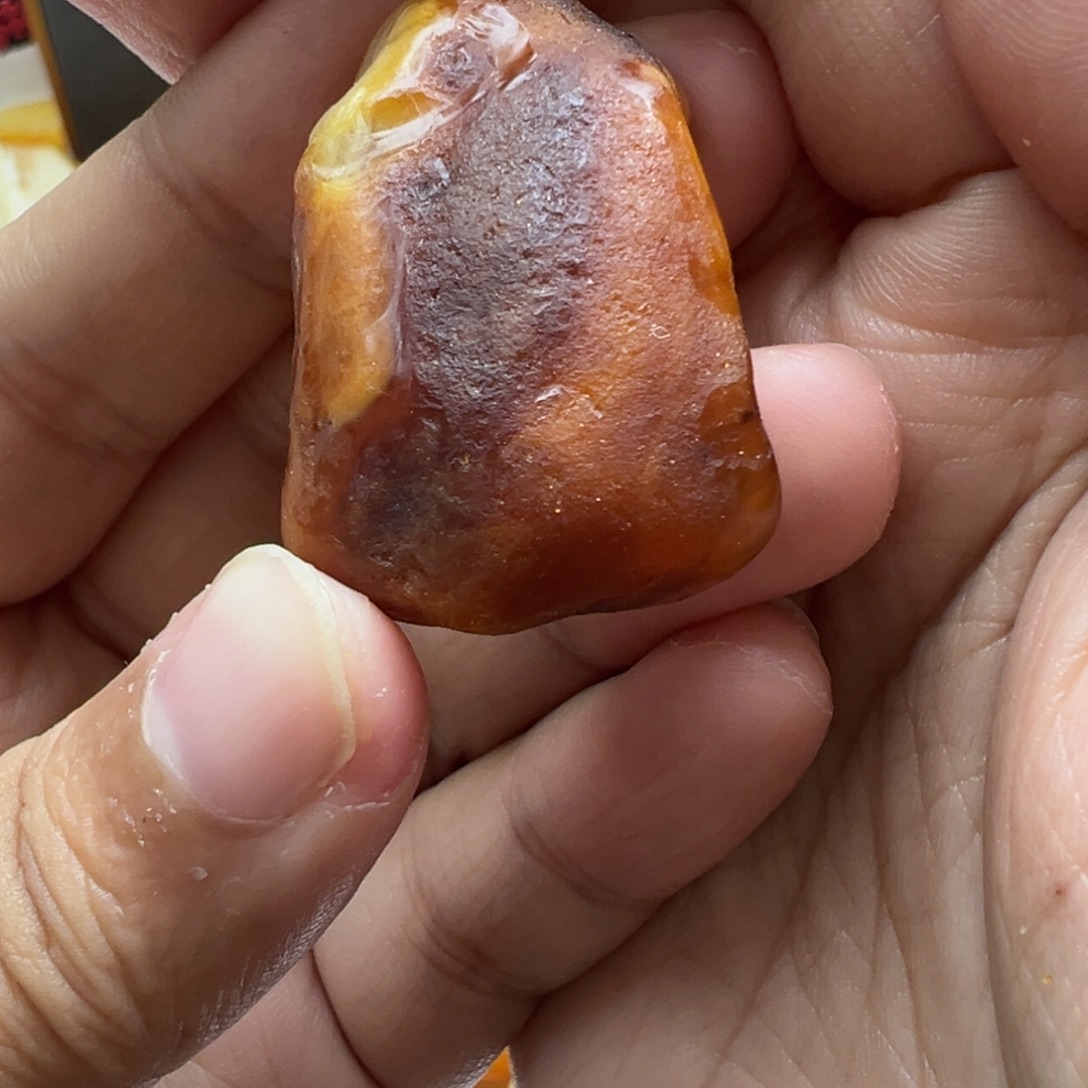 美****定制琥珀蜜蜡定制