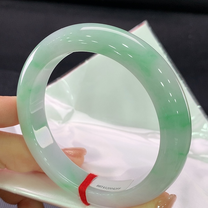 翡翠手镯未镶嵌正圈60.5