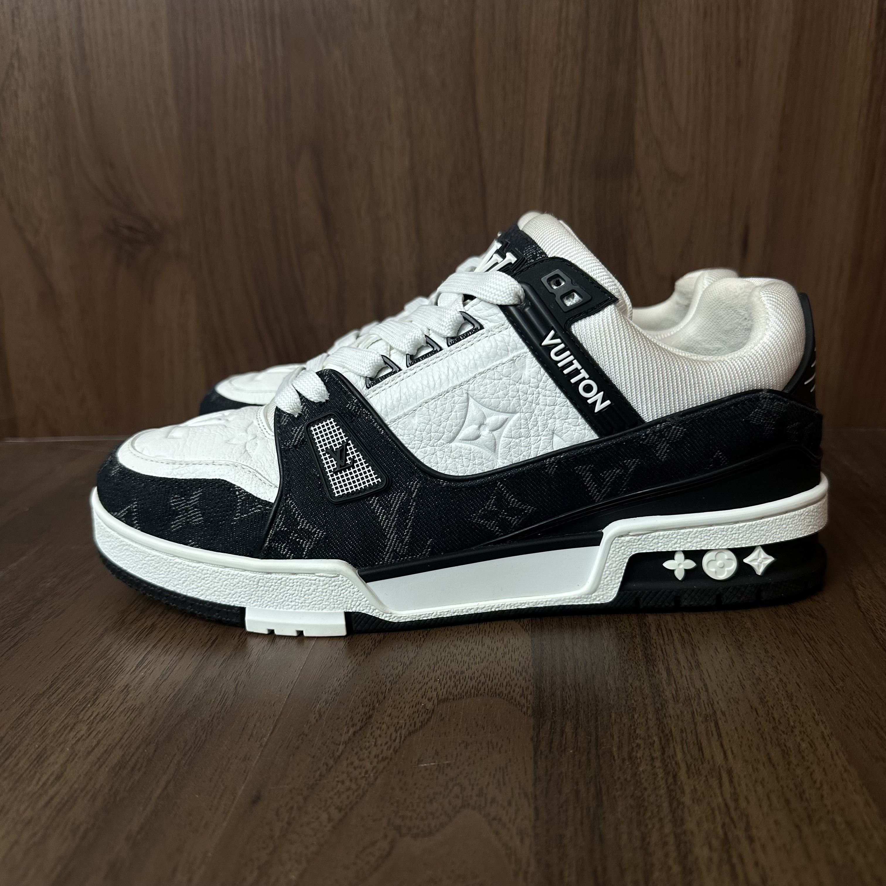 99新 LouisVuitton/路易威登 39.5码 trainer 黑白牛仔 低帮板鞋