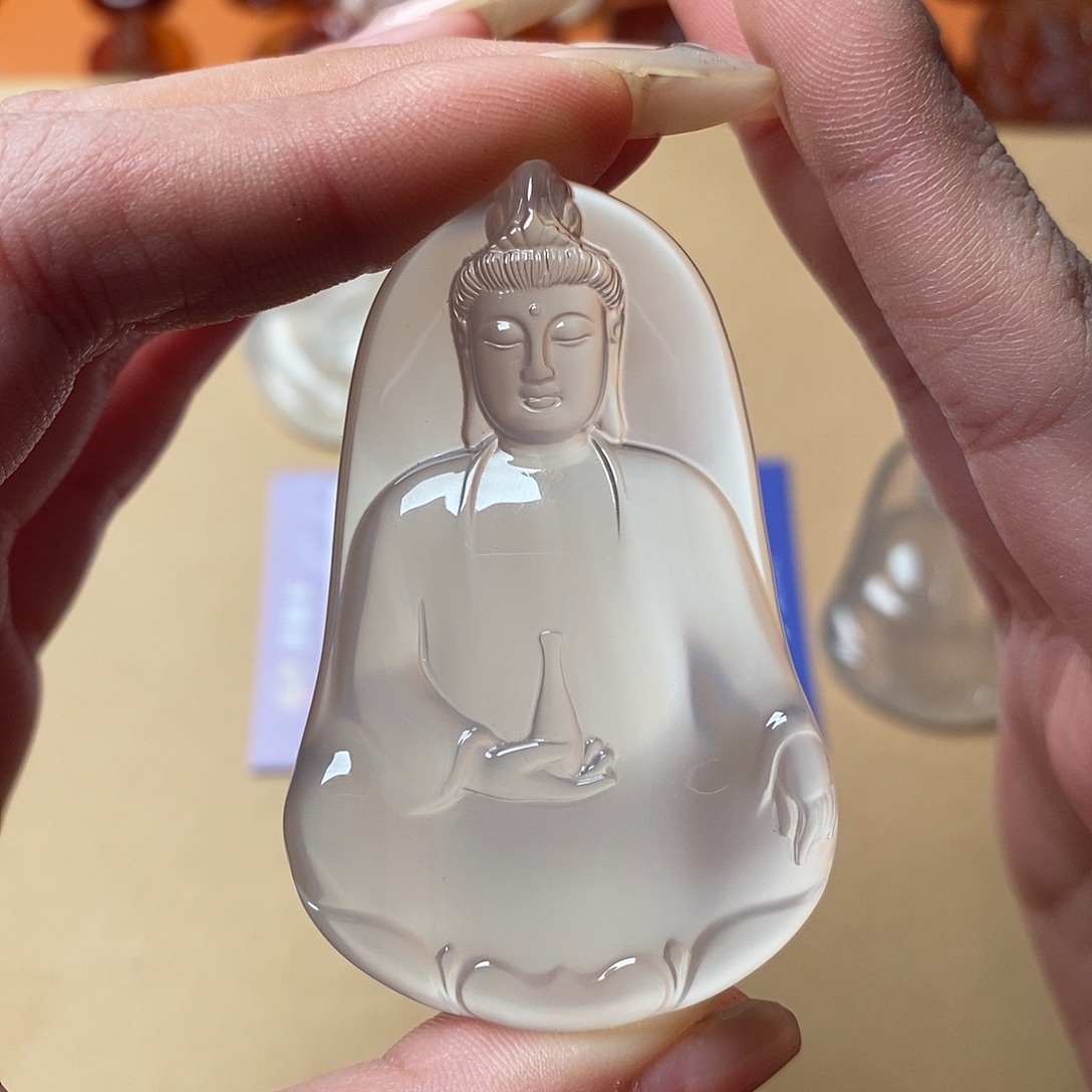 华***）玛瑙/玉髓未镶嵌颈饰