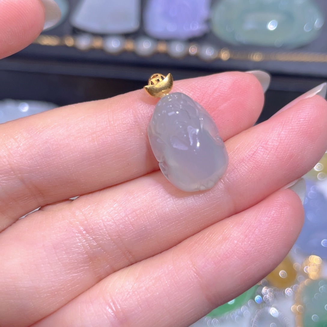 颈饰18K金镶嵌翡翠翡翠