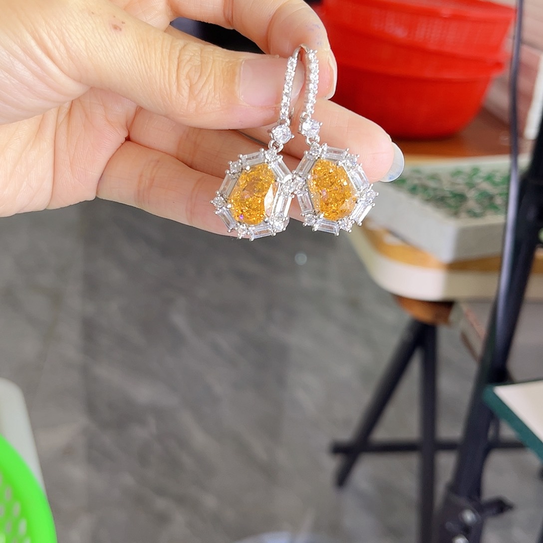 颈饰蓝宝石银S925镶嵌
