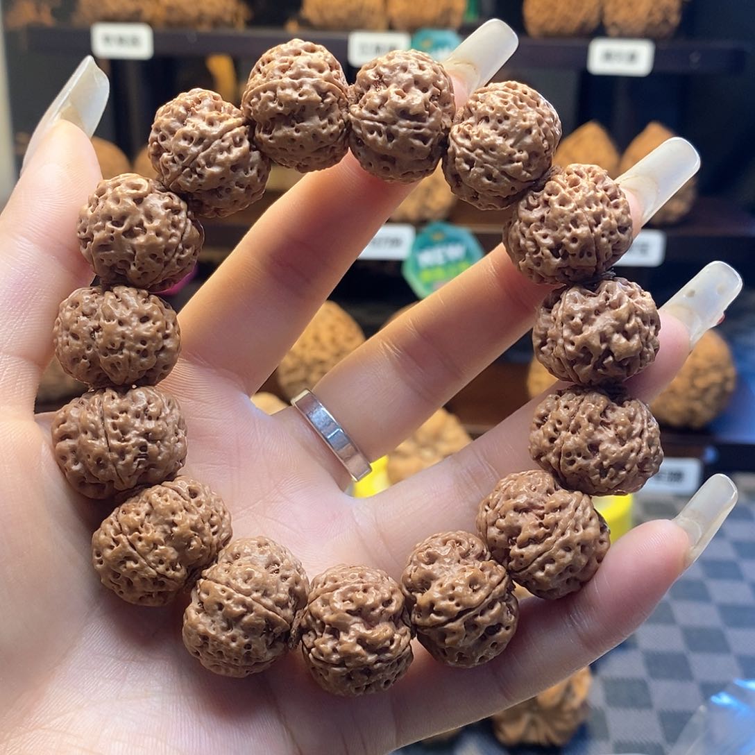 核桃把件福利金刚菩提手串（随机发货）