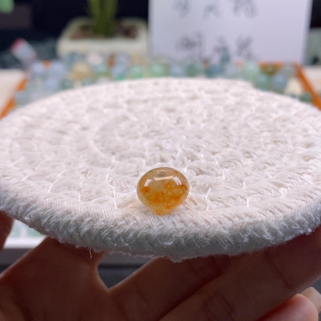 翡翠散珠天然翡翠芬达色10.9×7.5