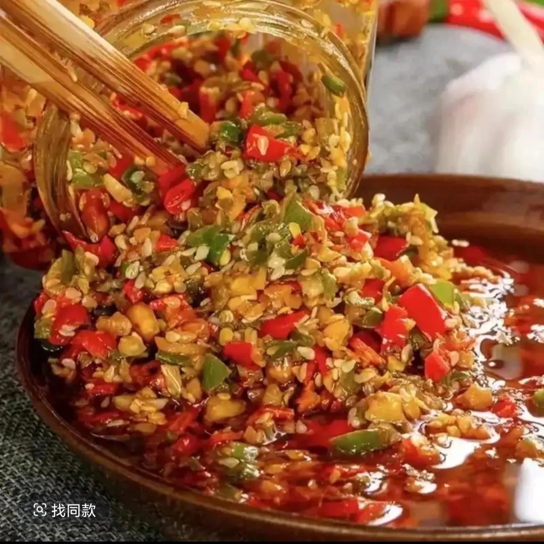 湖南湘西农家自制茶油辣椒酱