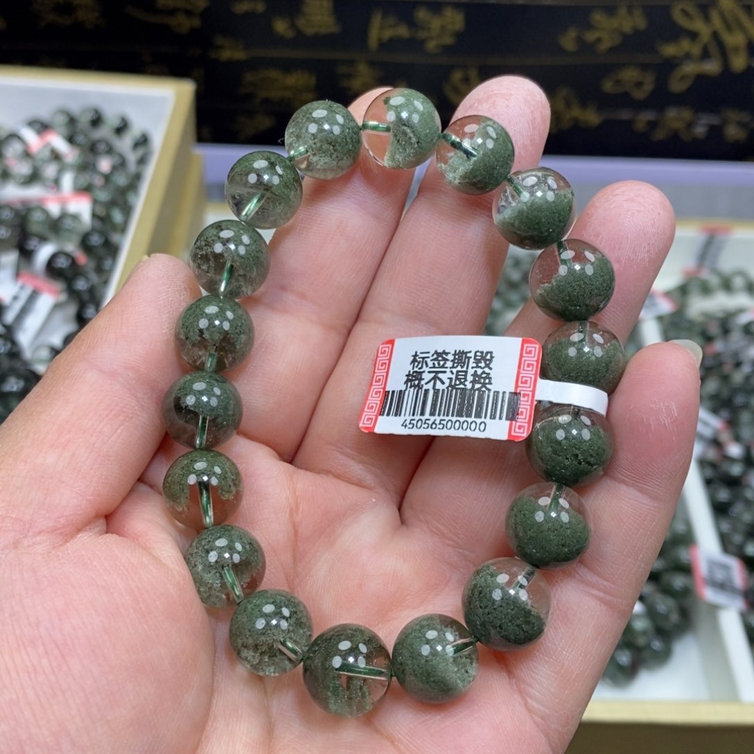 水晶绿幽灵手串未镶嵌