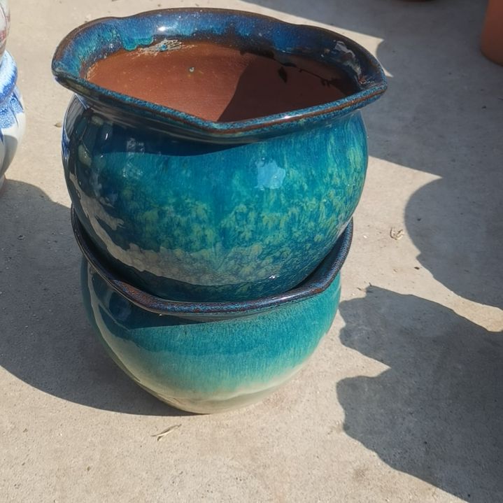 红陶口20高17两个盆子