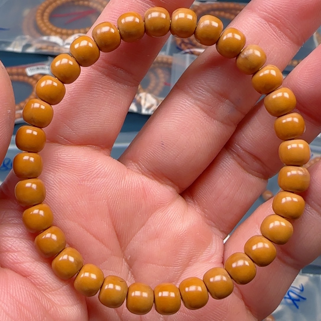 手串橄榄核老挝SS级核尖极限弧尺寸7.2微变色