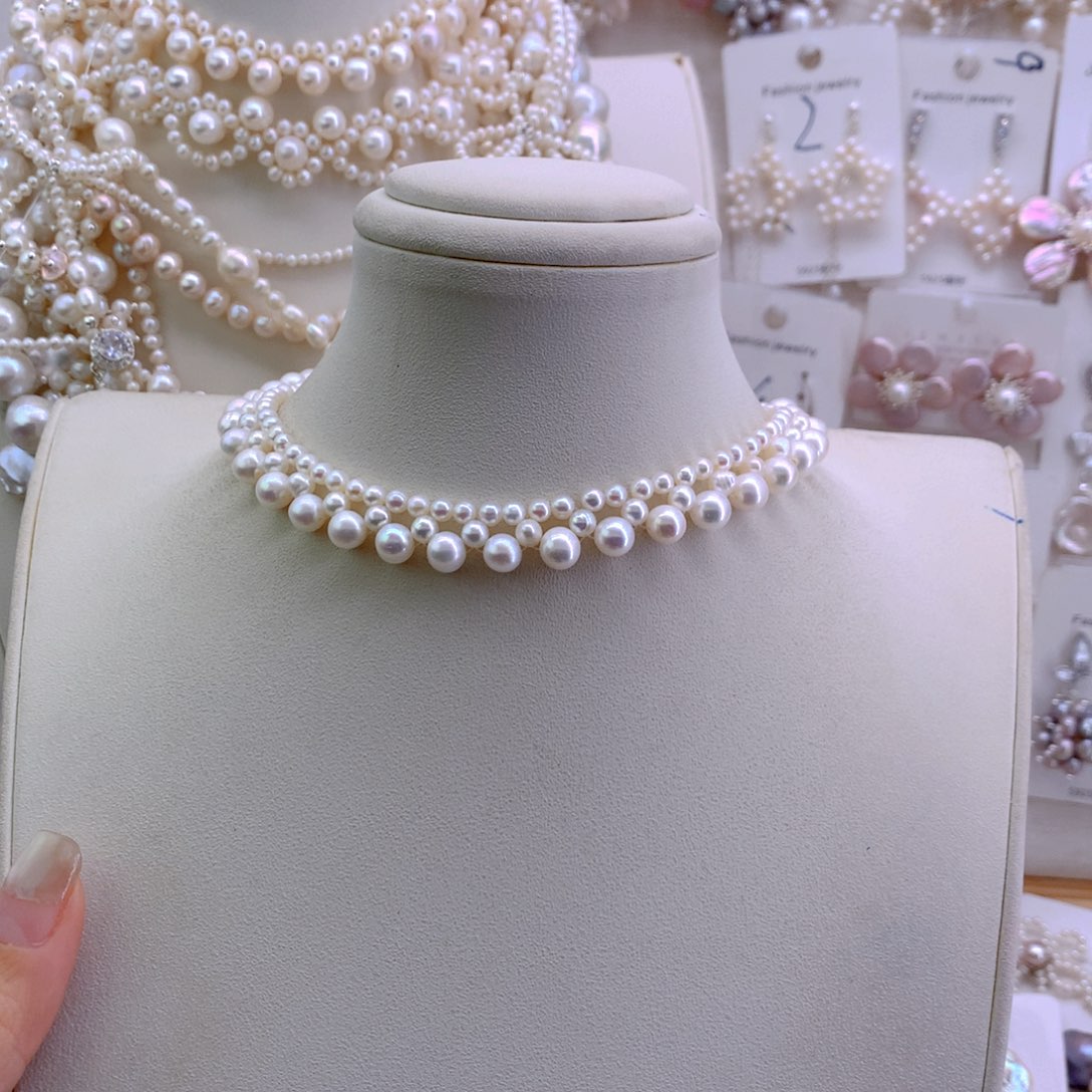 白***泽未镶嵌淡水珍珠戒指随机