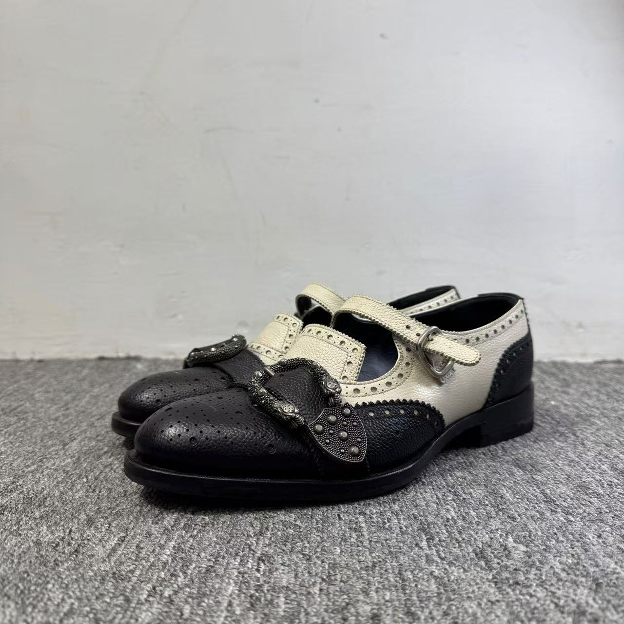 95新 GUCCI/古驰 Gucci 雕花皮鞋/7码（41）/编码19816