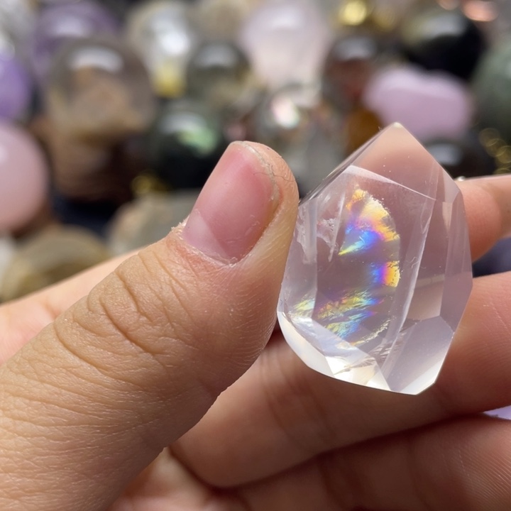 未镶嵌珠宝半成品水晶