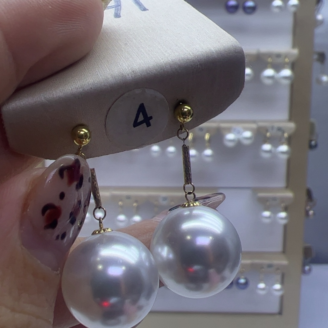 淡水珍珠耳饰18K金镶嵌