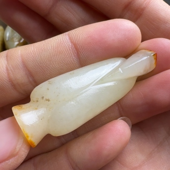 和田玉挂件未镶嵌随***看