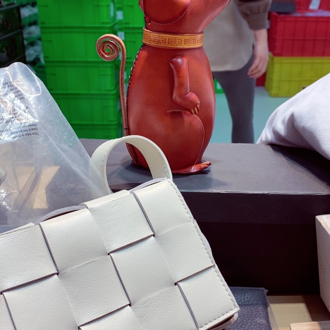 如图所示 观兰器物