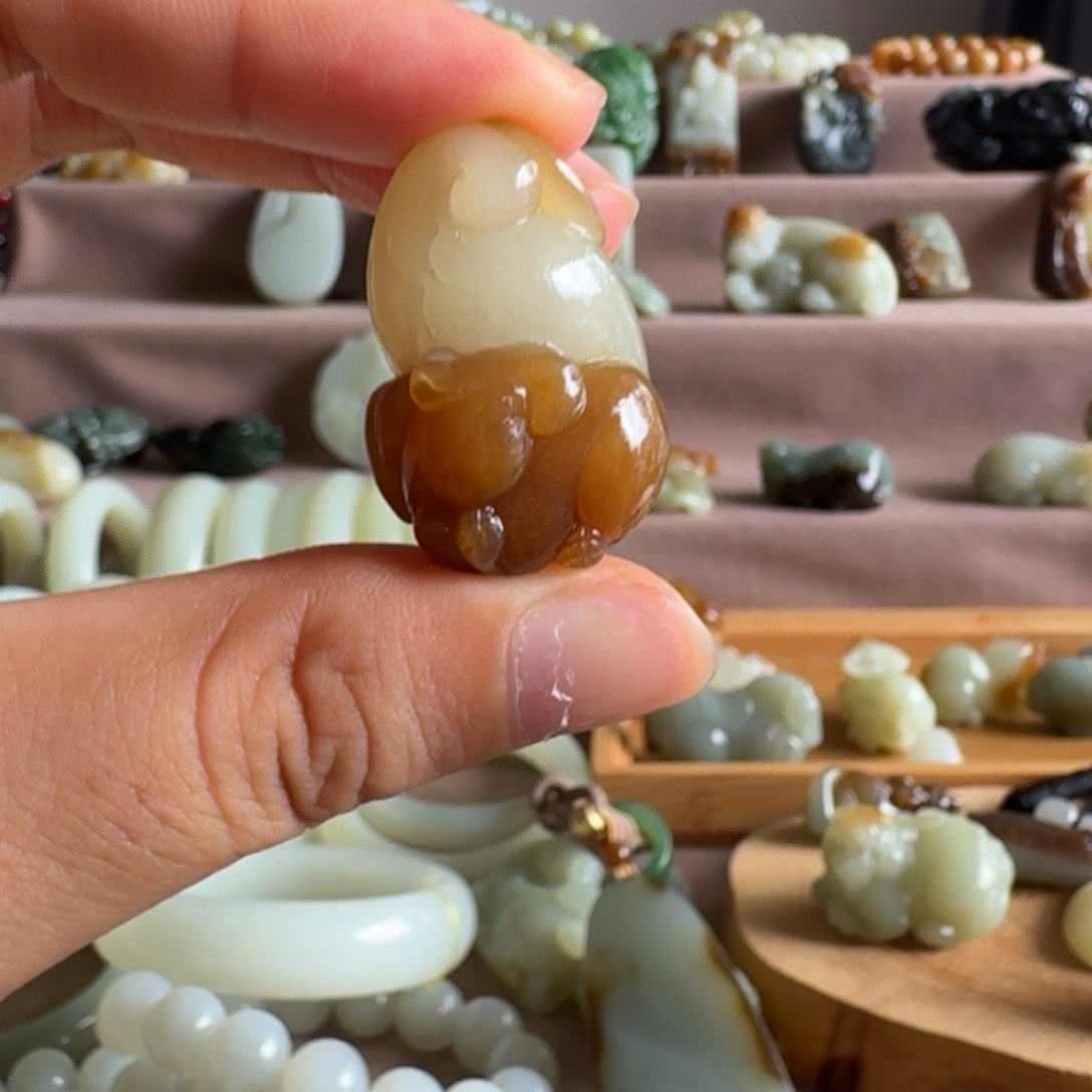 手链未镶嵌和田玉（糖玉）