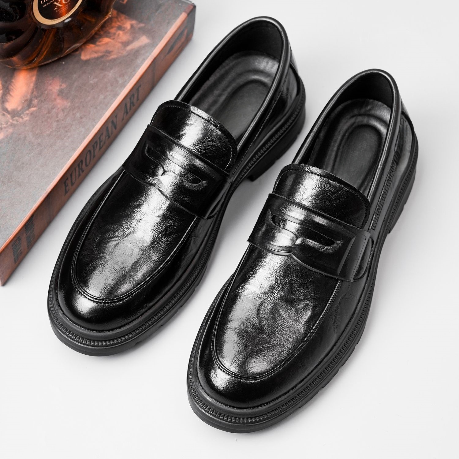 2025新款休闲皮鞋男士真皮牛皮透气商务正装工作软底防滑皮鞋 C82