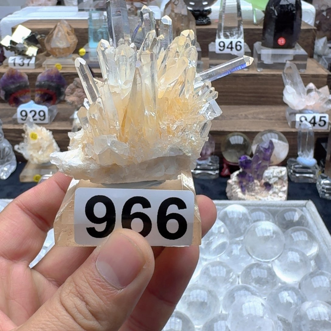 D***狄未镶嵌水晶珠宝半成品