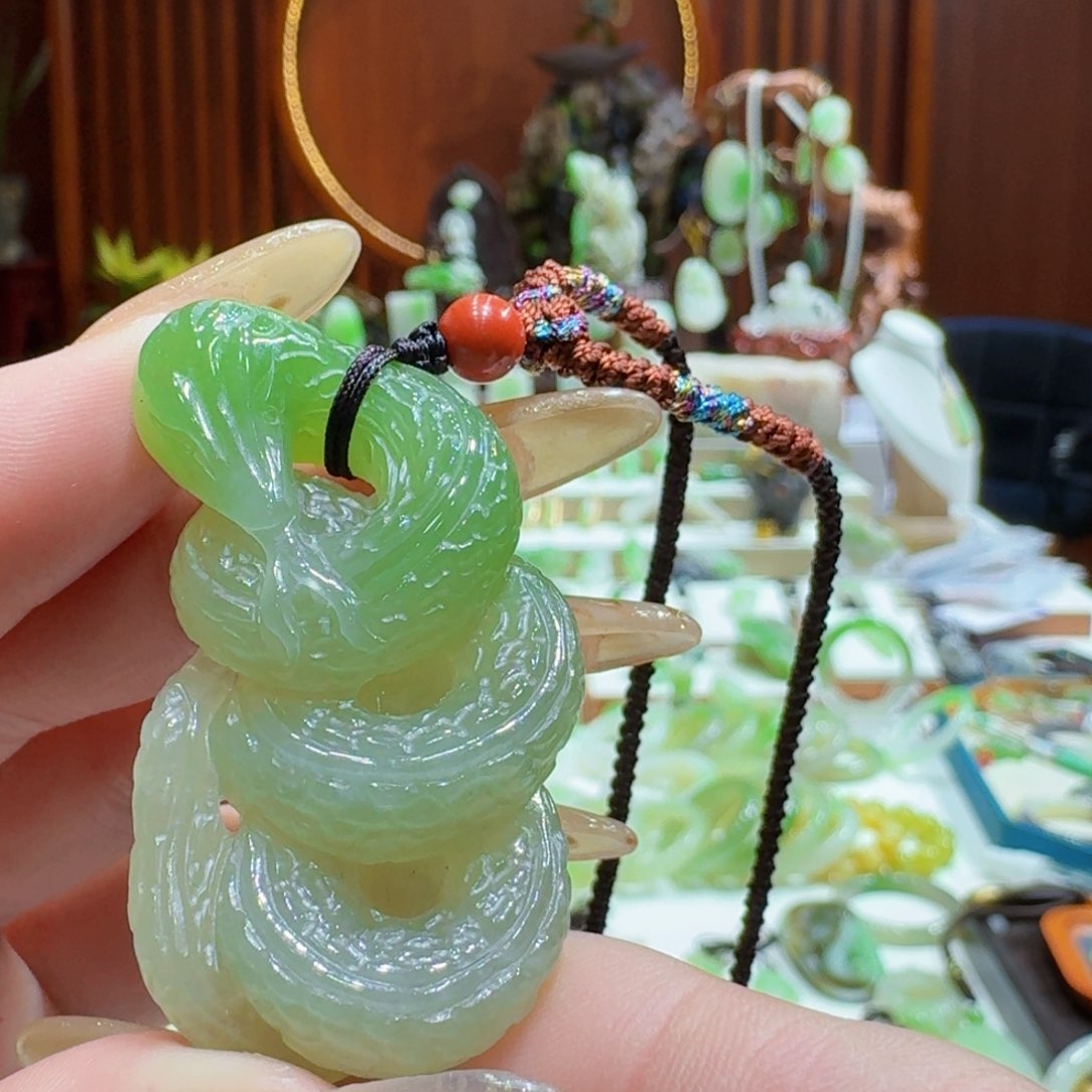 和田玉翠青蛇未镶嵌