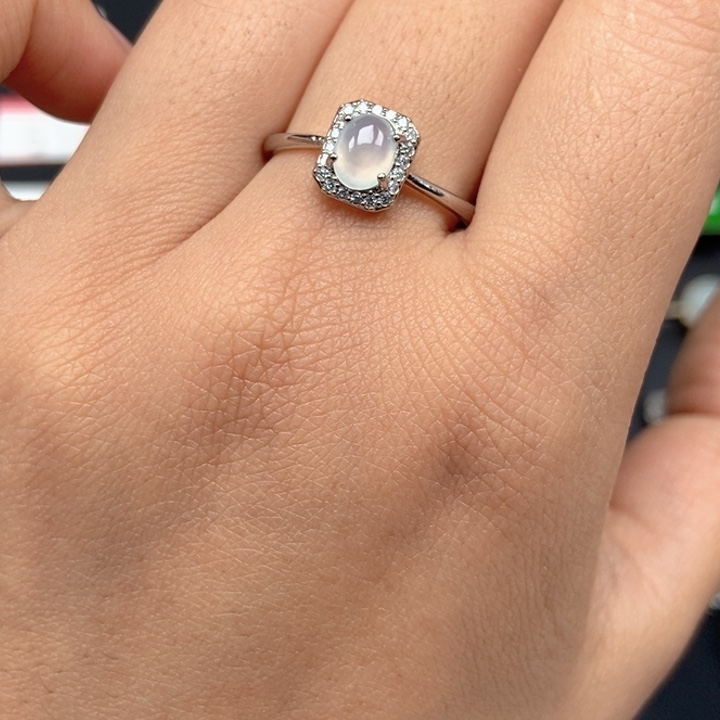 翡翠未镶嵌戒指戒指