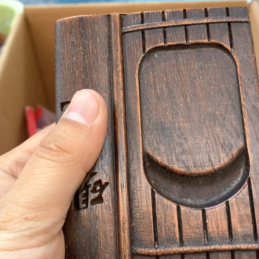 瓷片哈哈哈哈哈哈哈哈