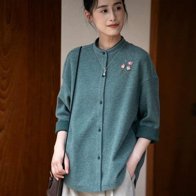 牧衣游原创 手工刺绣绒面棉外套女秋季柔软亲肤宽松百搭开衫 梦丘