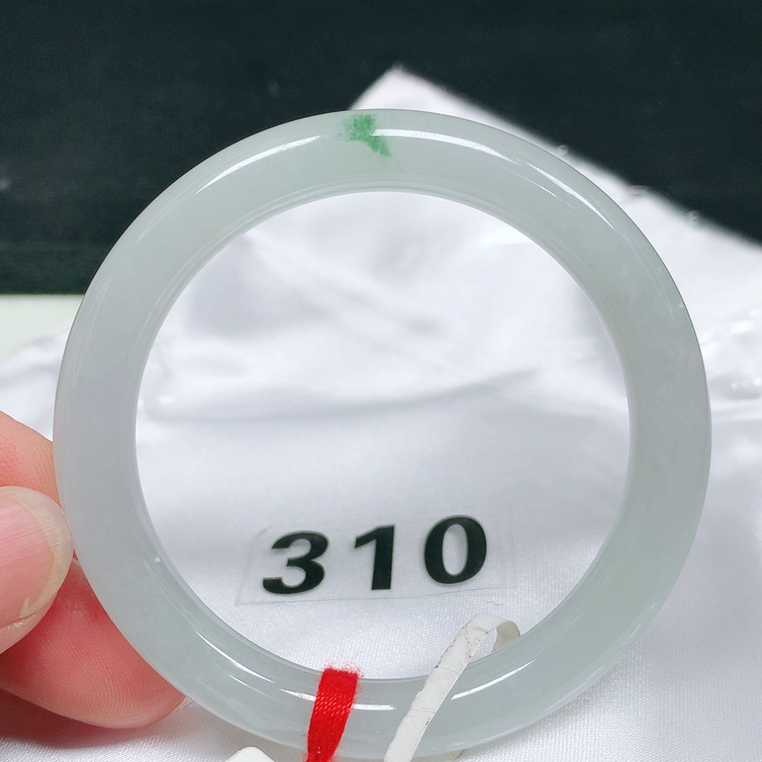 未镶嵌手镯（圆镯）翡翠10 号翡翠手镯