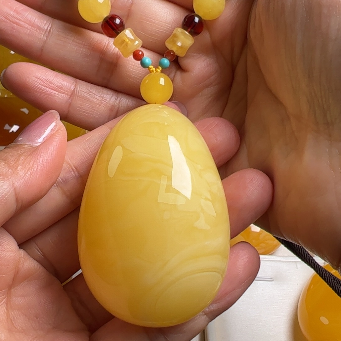 蜜蜡毛衣链未镶嵌无优化