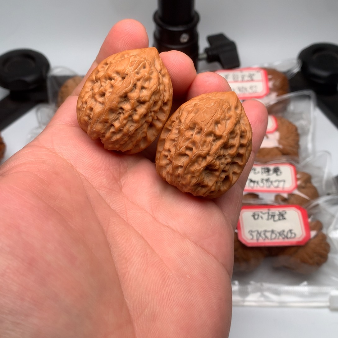 文玩核桃把件沈鸡35