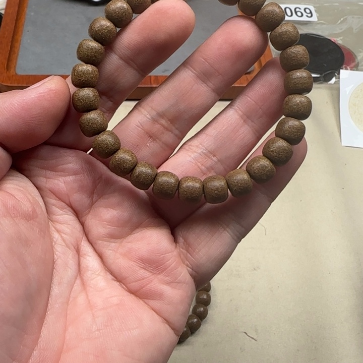 白玉菩提吊坠黄色372