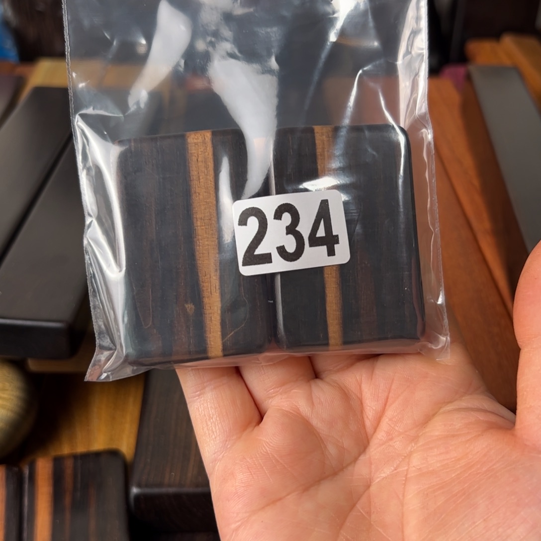 梦***东非黑黄檀（紫光檀）