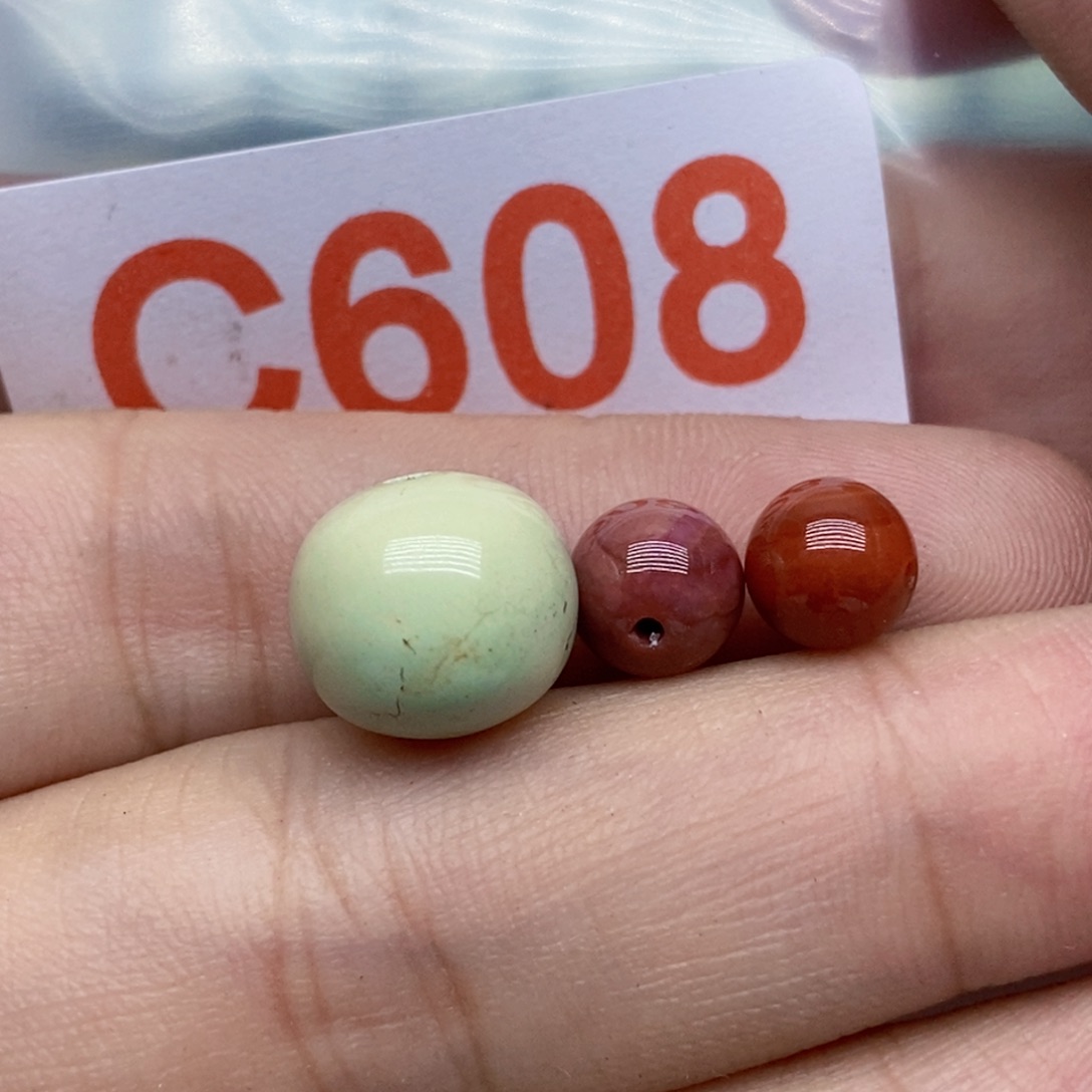 南红玛瑙未镶嵌珠宝奇石