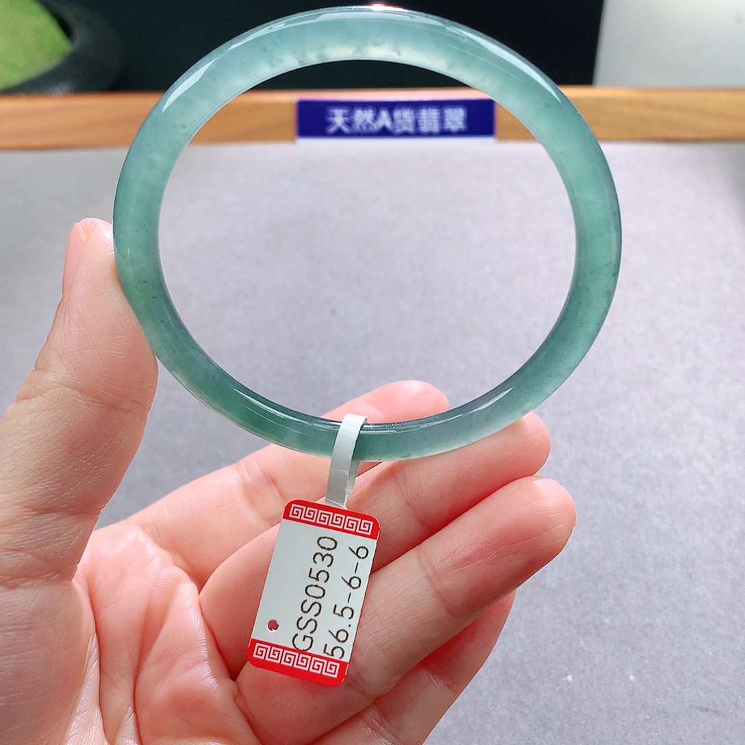 未镶嵌手镯翡翠天然翡翠手镯a货