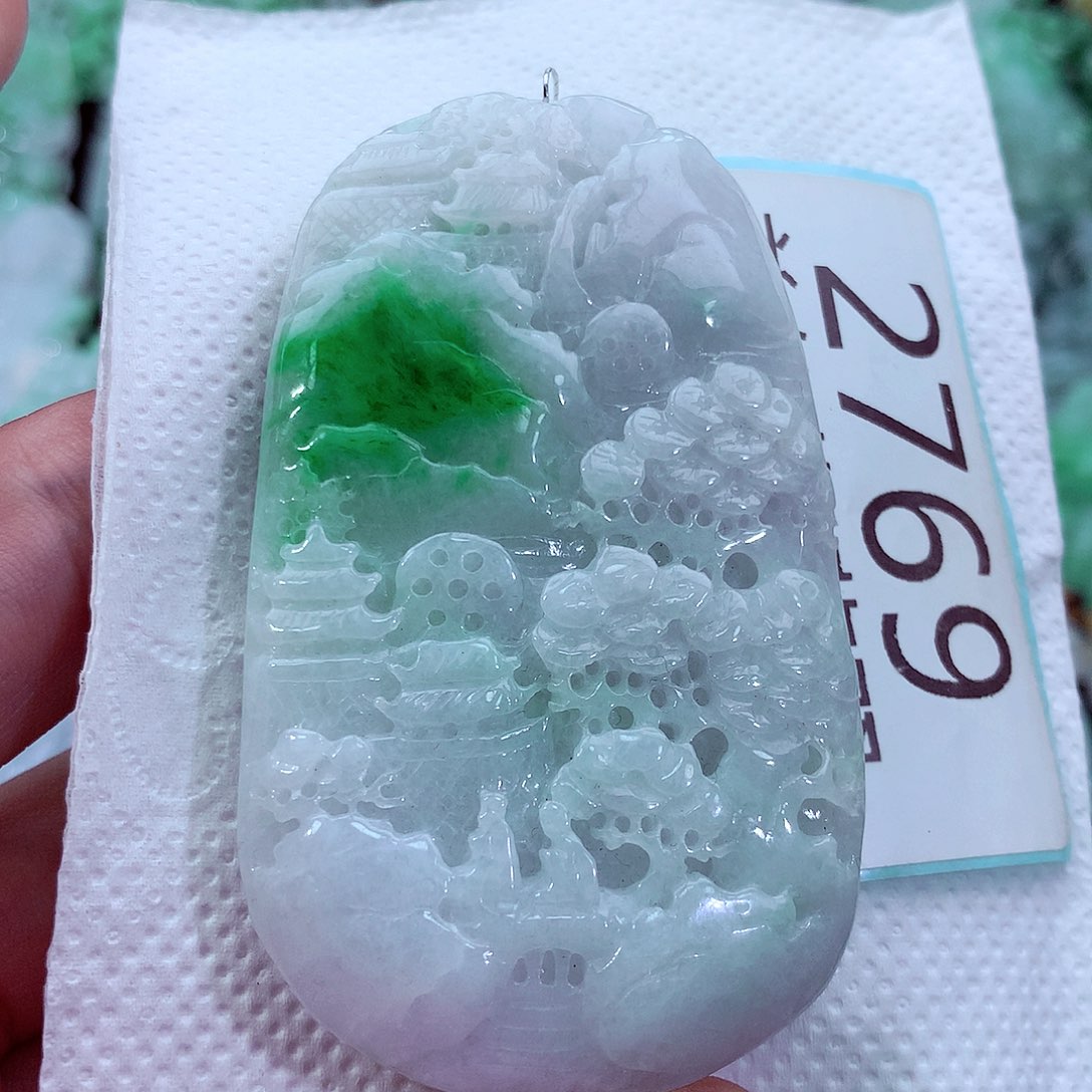 吊坠(不含链)未镶嵌翡翠