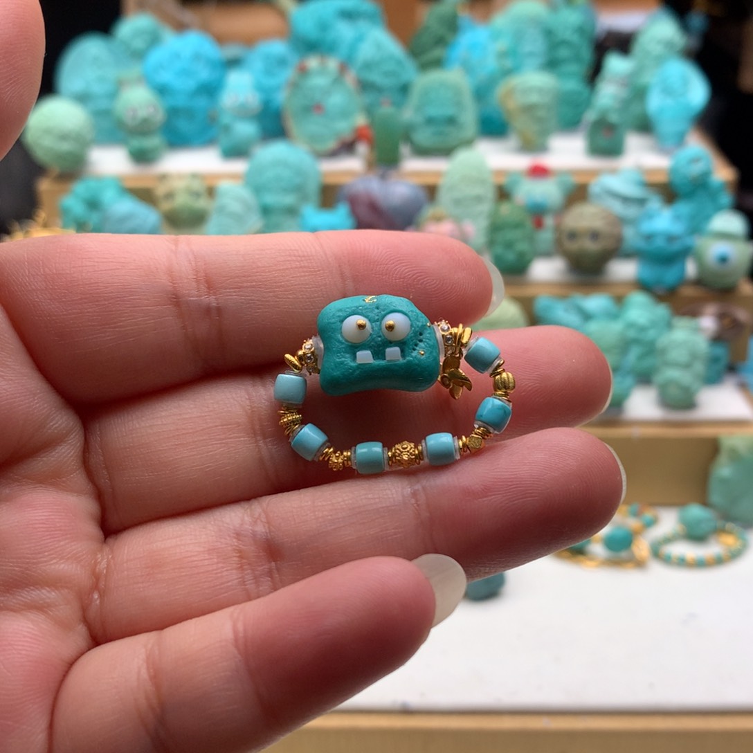 绿松石颈饰18K金镶嵌