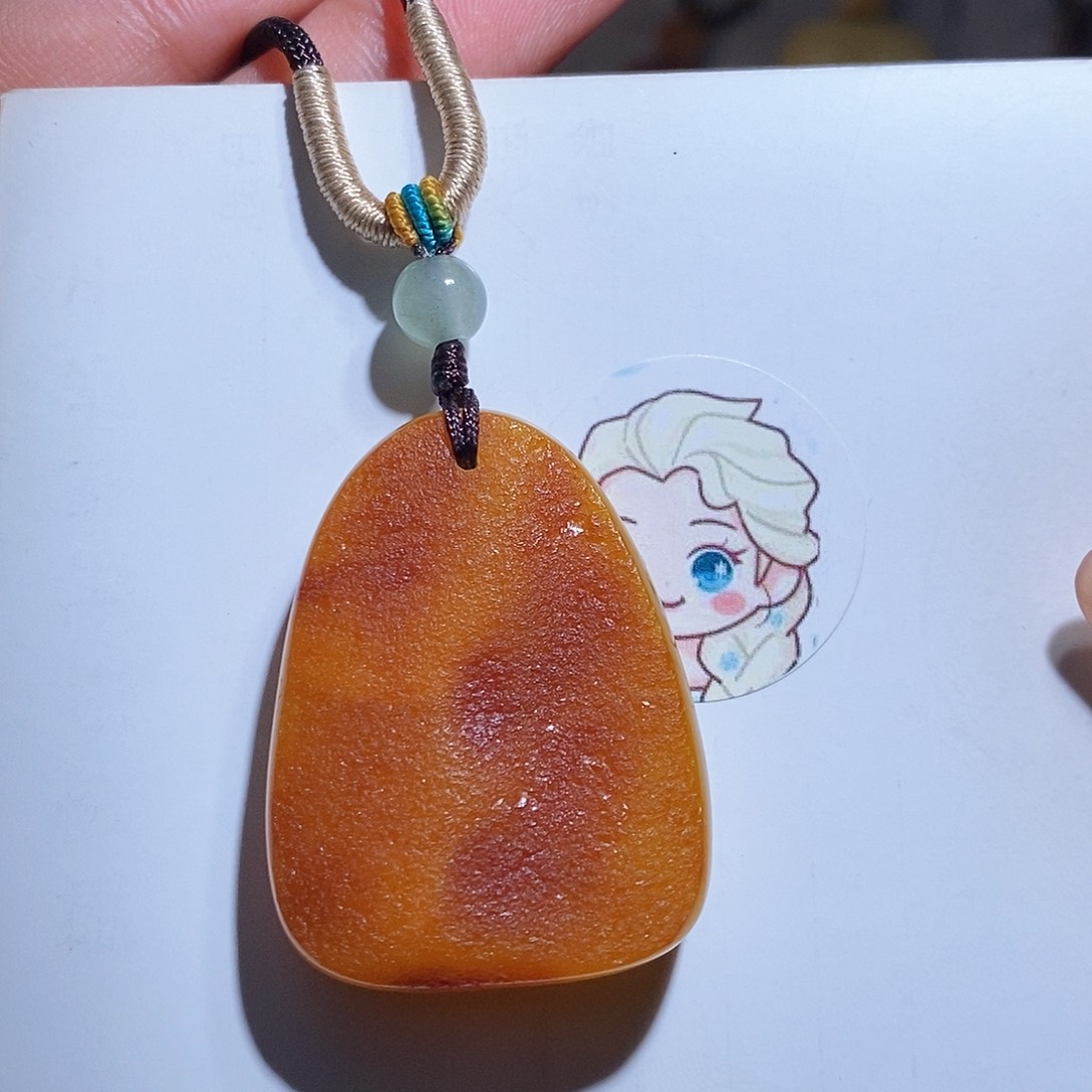 未镶嵌琥珀珠宝奇石