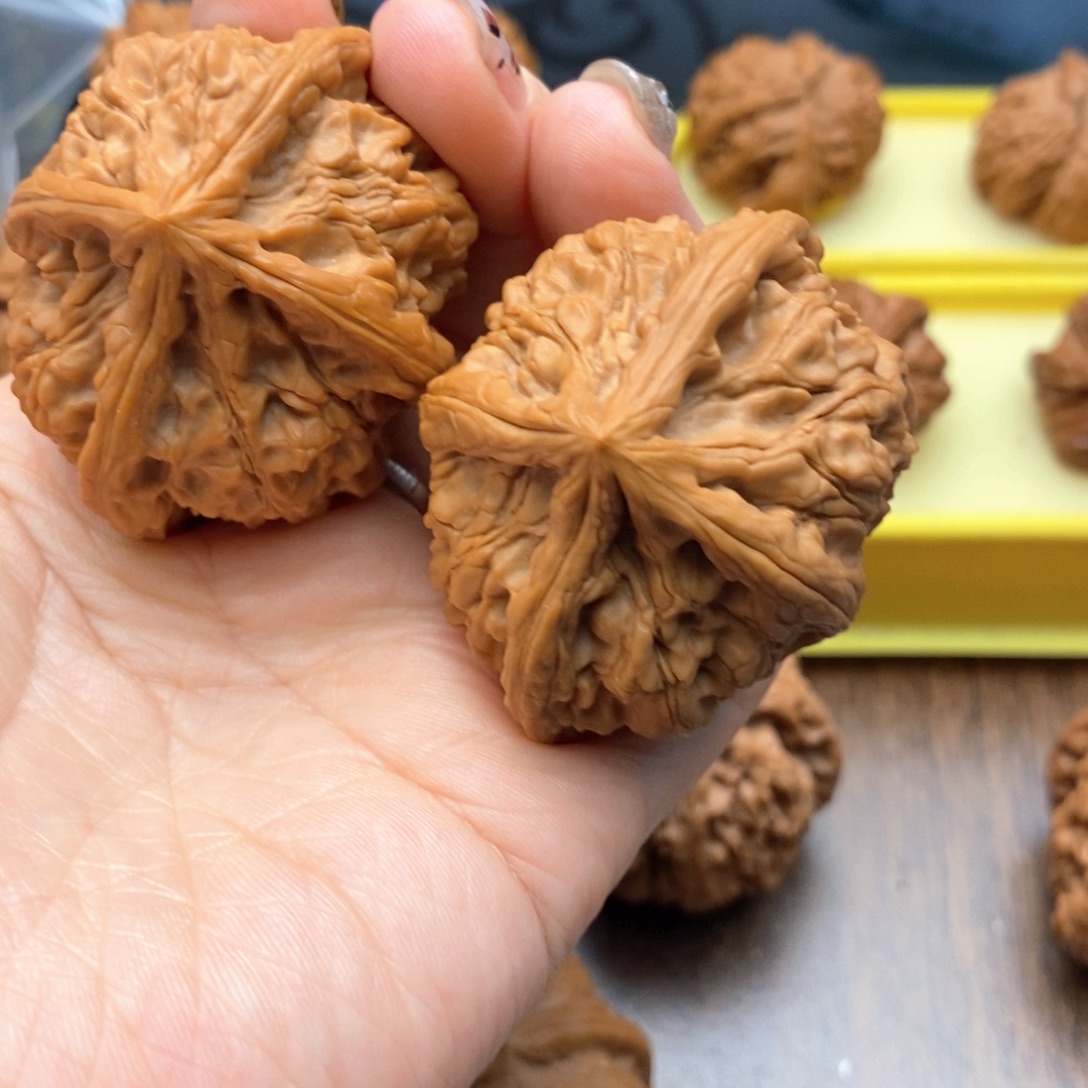 人***兴把件文玩核桃199号玉玺四棱