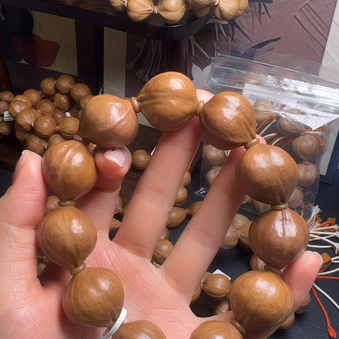 A***沈橄榄核吊坠橄榄核德庆王