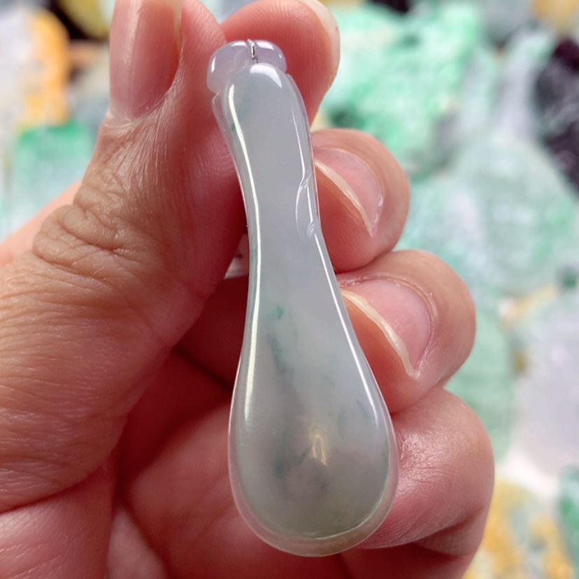 【闪购商品】翡翠吊坠(不含链)未镶嵌