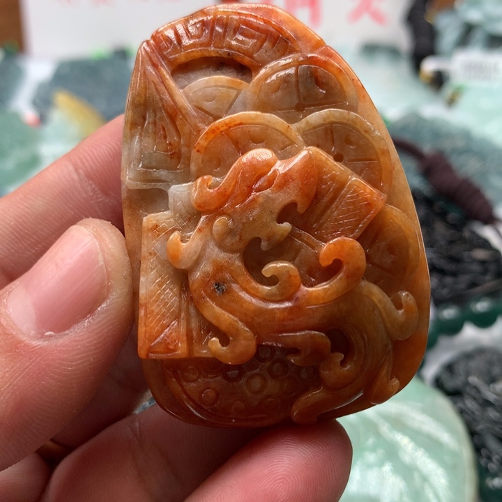 翡翠颈饰未镶嵌保真天然a货翡翠