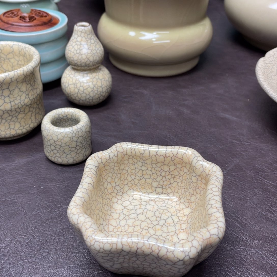 威*福利青瓷茶具微瑕