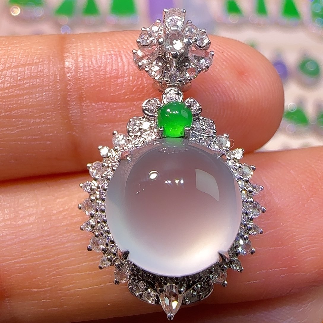 翡翠18K金镶嵌吊坠(不含链)