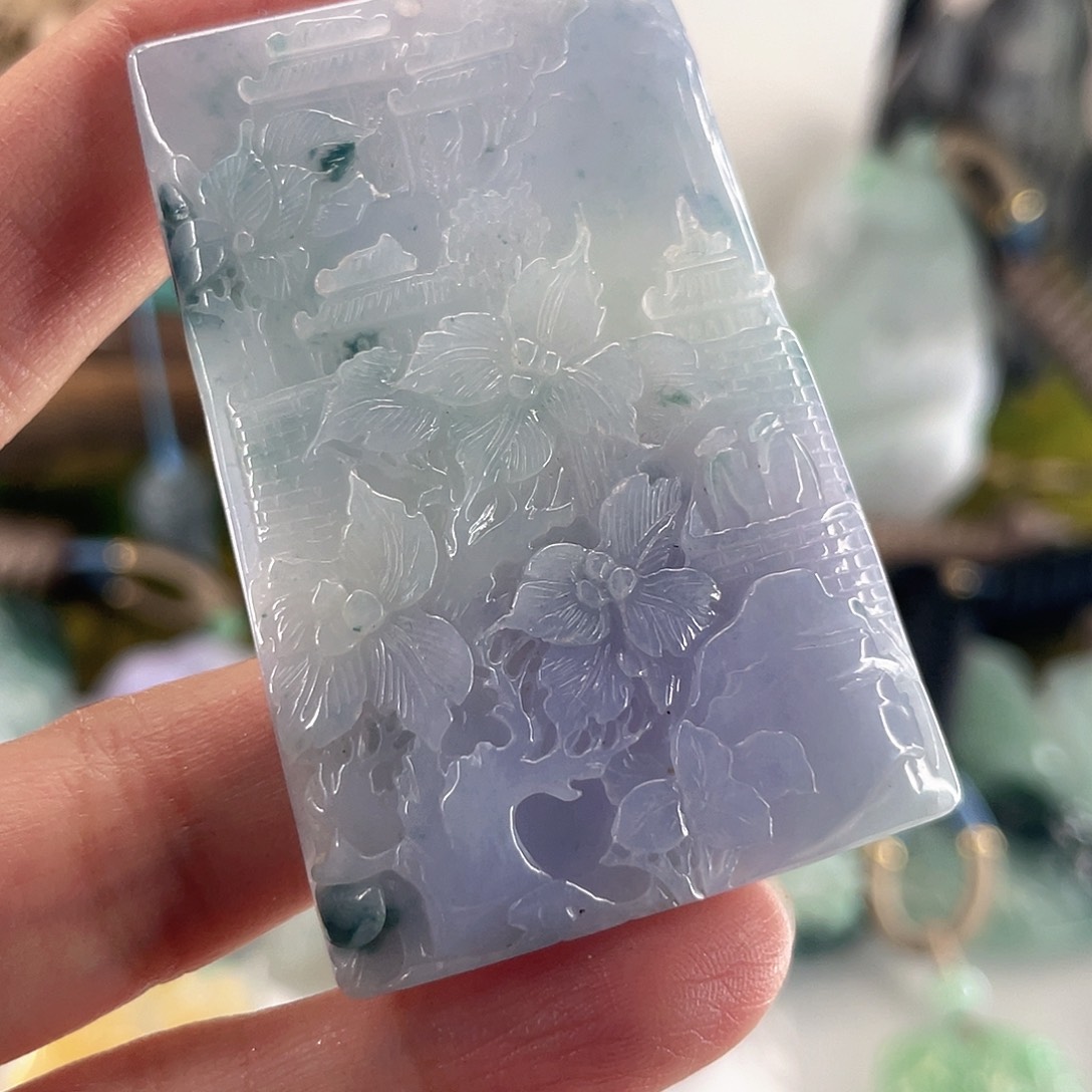 被****翡翠未镶嵌颈饰山水牌