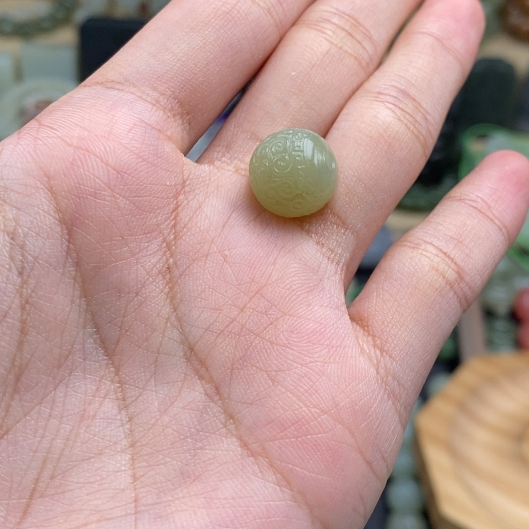 未镶嵌和田玉珠宝半成品